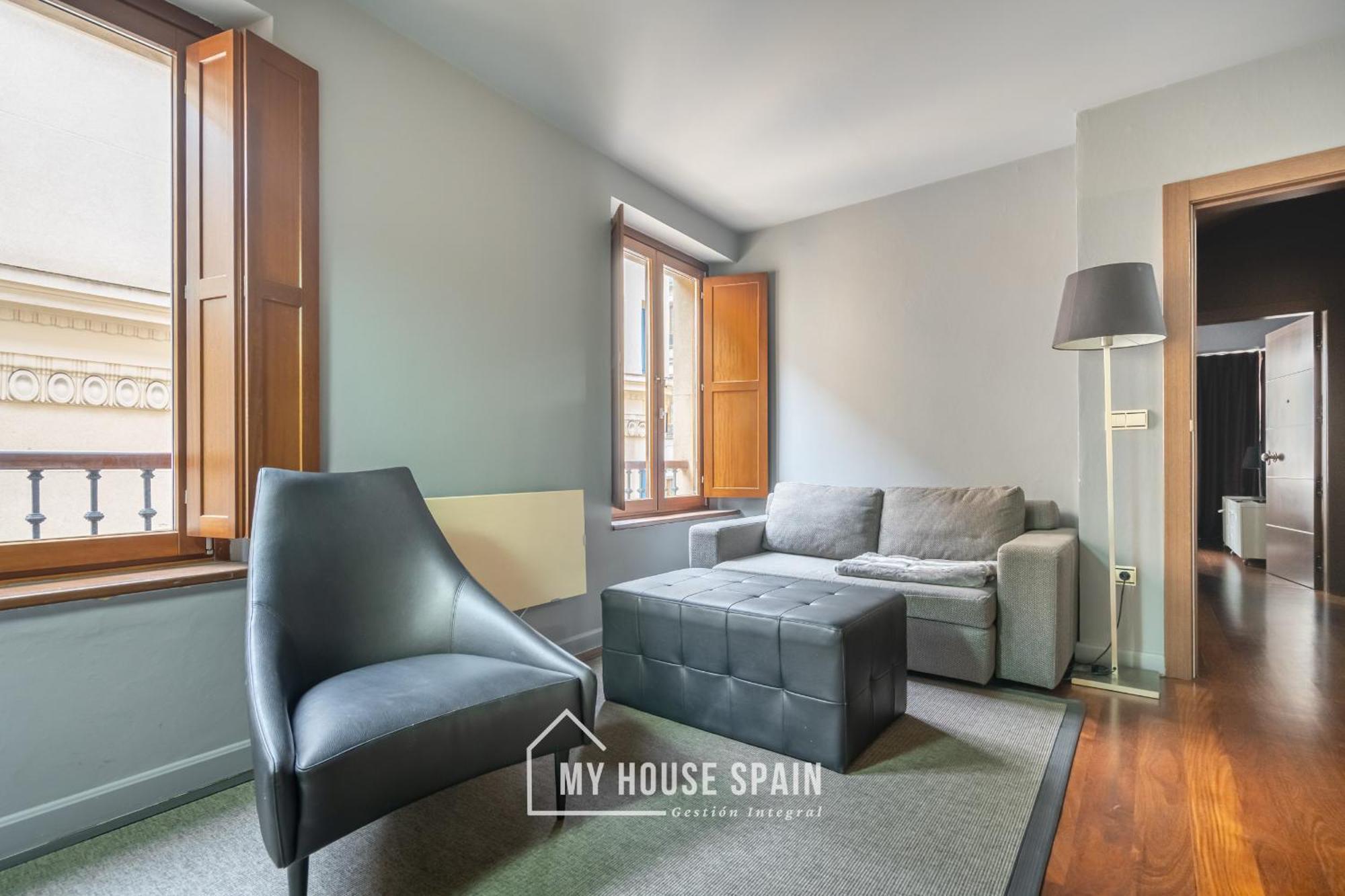 Aparthotel Myhousespain - Moros 41 Gijón